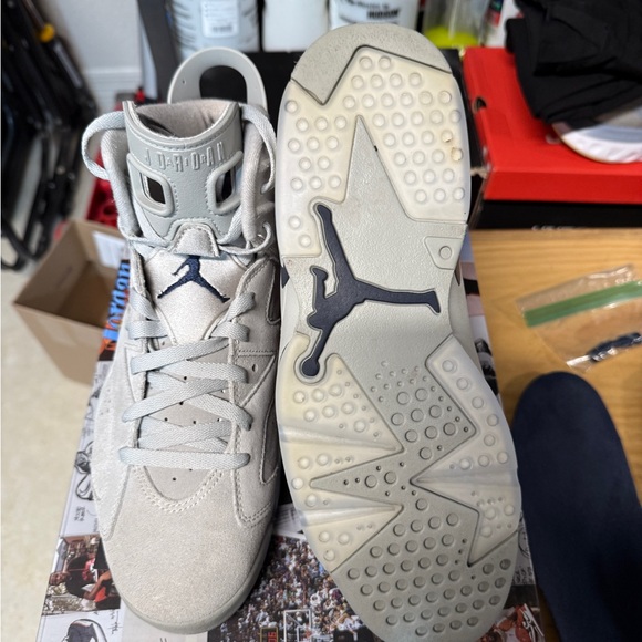 Jordan 6 Georgetown, size 11.0 (OPEN TO OFFERS) - Picture 3 of 7